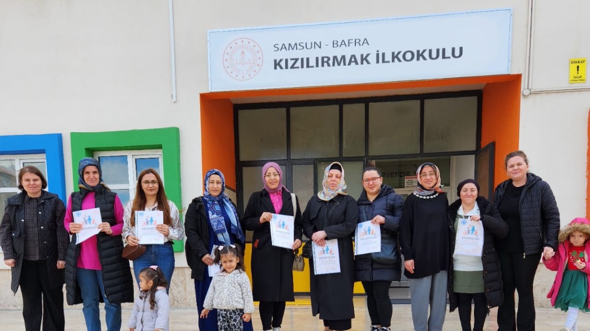 AİLE EĞİTİMİ KURSU